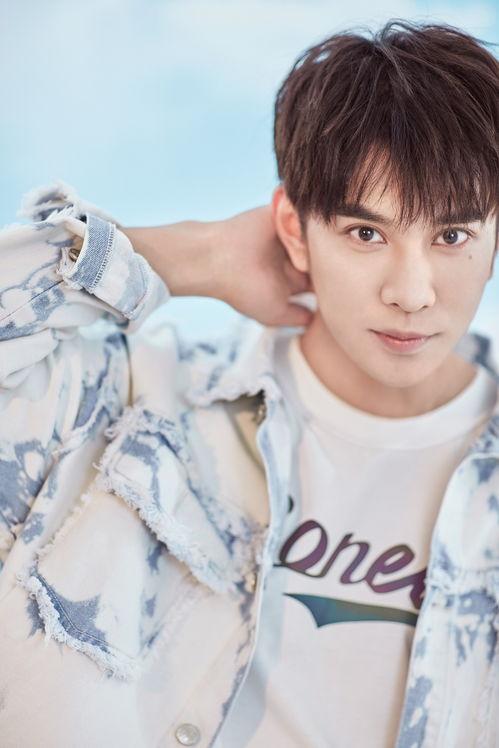 头条冯建,从基层奋斗到行业翘楚的传奇人生