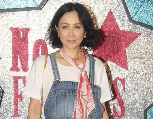 20岁女明星夏装,20岁女明星的时尚夏装穿搭指南