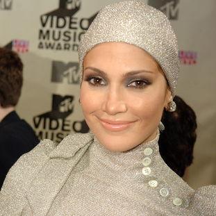 明星 头巾,头巾点缀下的时尚演绎