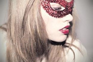 戴面具的女明星,揭秘戴面具女明星的神秘魅力