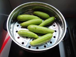 吃蘸水的瓜是是什么瓜,揭秘吃蘸水的瓜的独特魅力