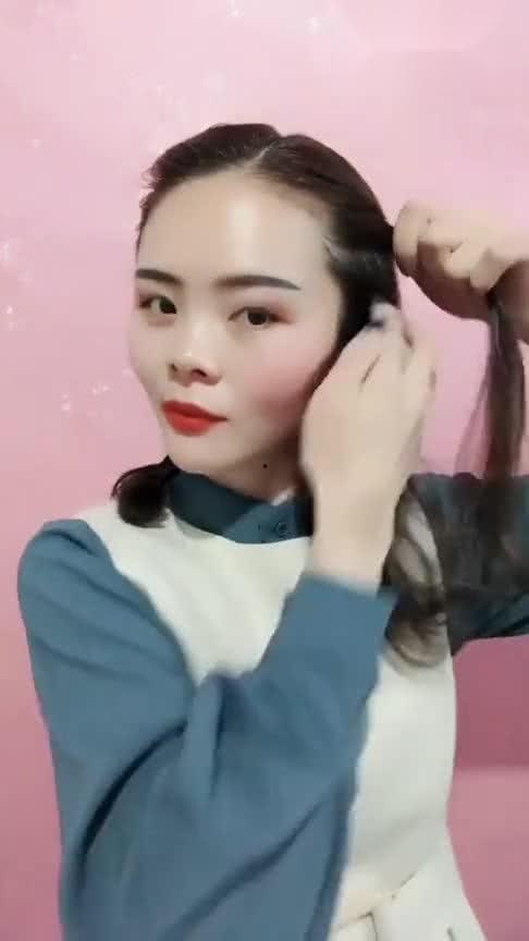 最火女生网红舞,揭秘最火女生网红舞的狂热魅力