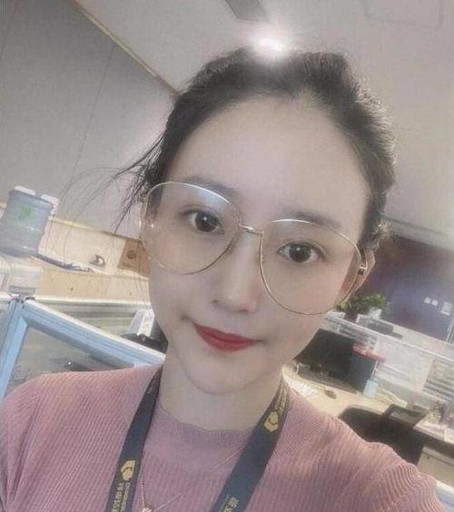 网红对张雨婷评价不高,张雨婷评价引争议，网友看法两极分化